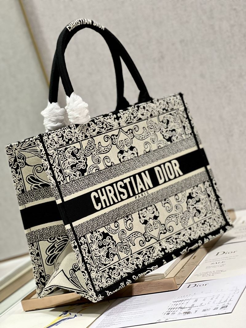 Christian Dior Shopping Bags